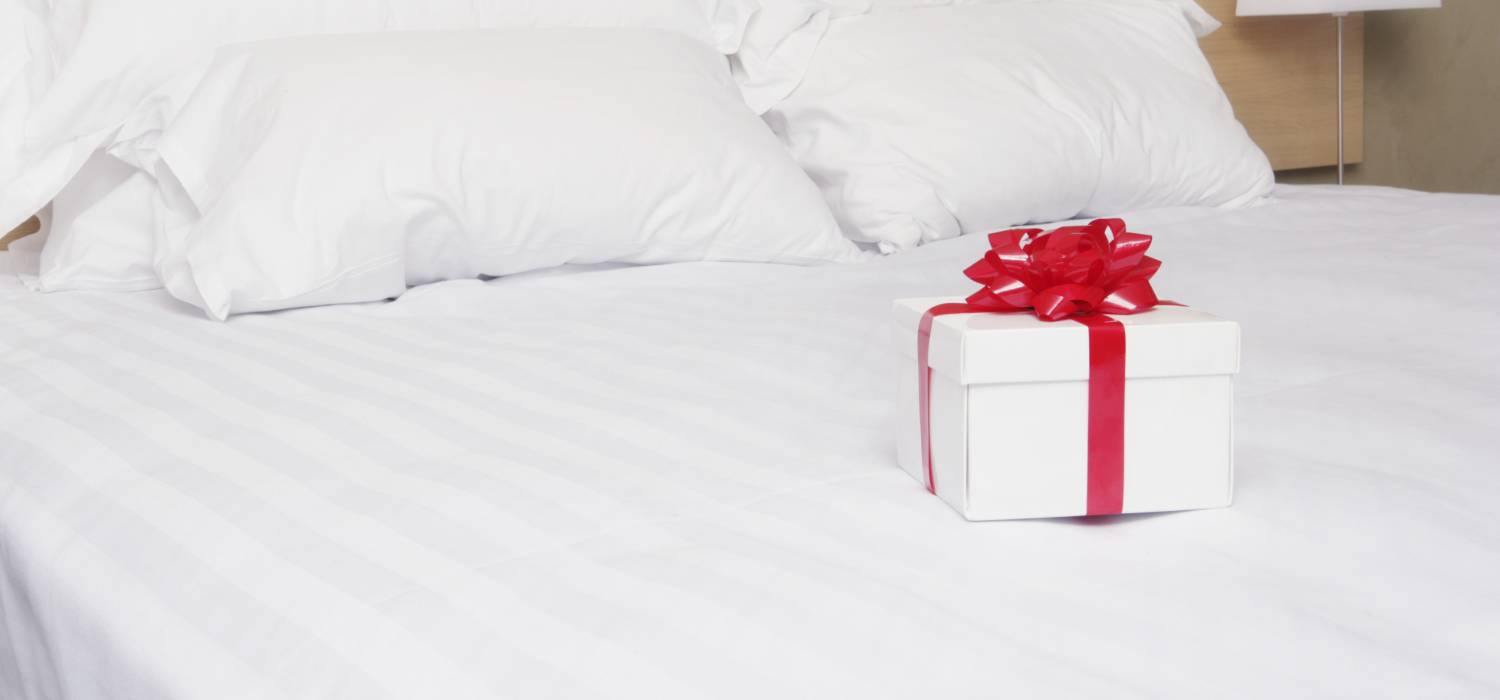 TAKE ADVANTAGE OF THESE FANTASTIC SPECIALS and PACKAGES AT The Kenilworth Hotel - Newark Airport West
